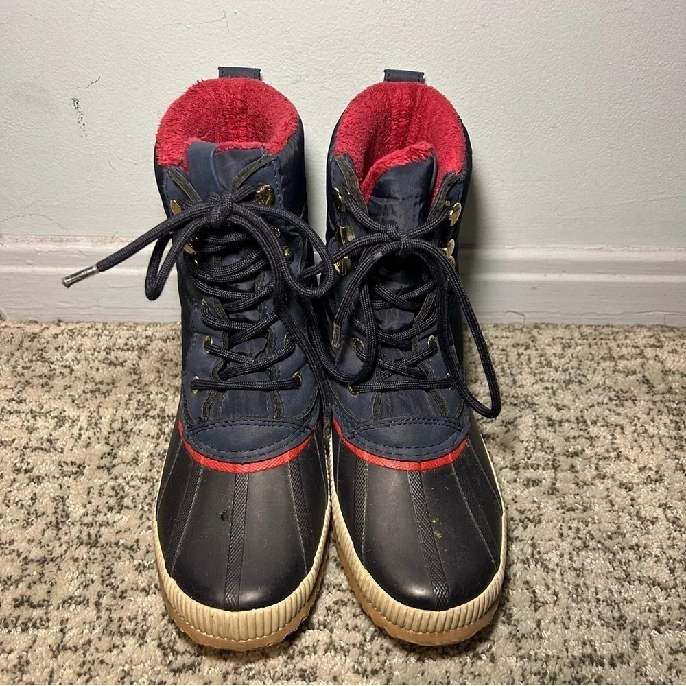 Tommy Hilfiger Mica Brogue Navy Blue & Red Ankle Lace Up Winter Boots Size 6